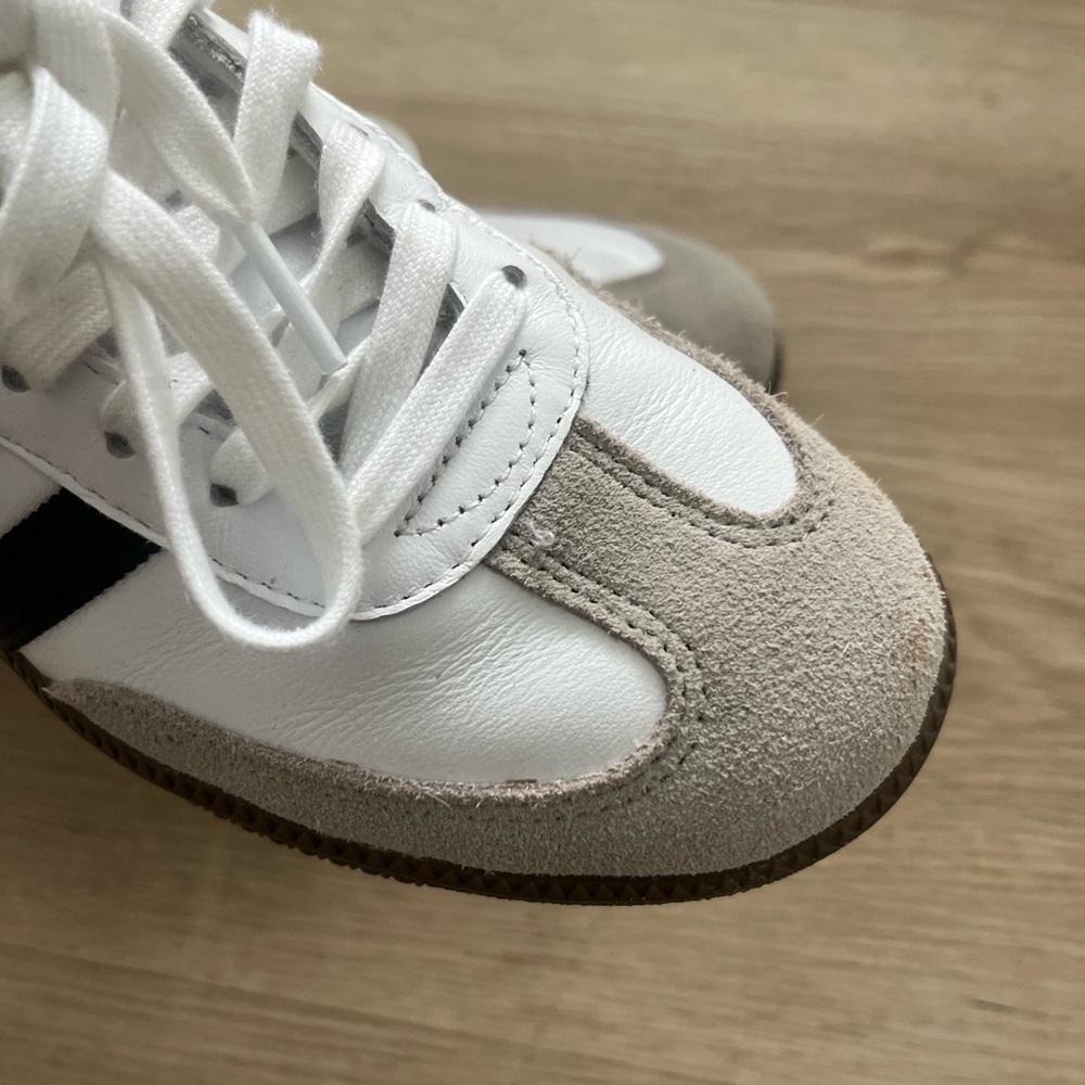 Og Basicblack And White Adidas Sambas M Size 9.5 … - image 6